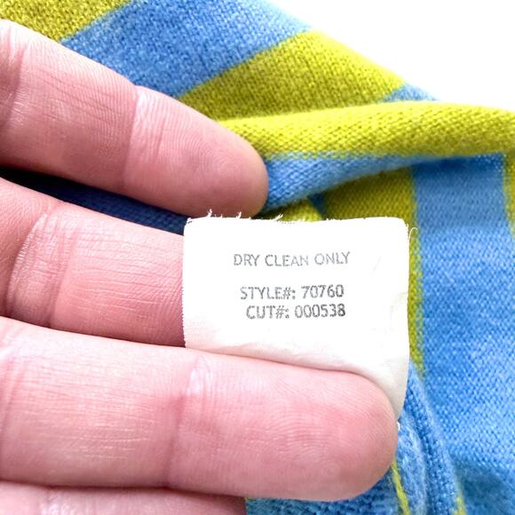 VINCE 100% Cashmere Sweater Womens Large Blue Green Striped V-Neck Luxury Knit - Picture 11 of 11